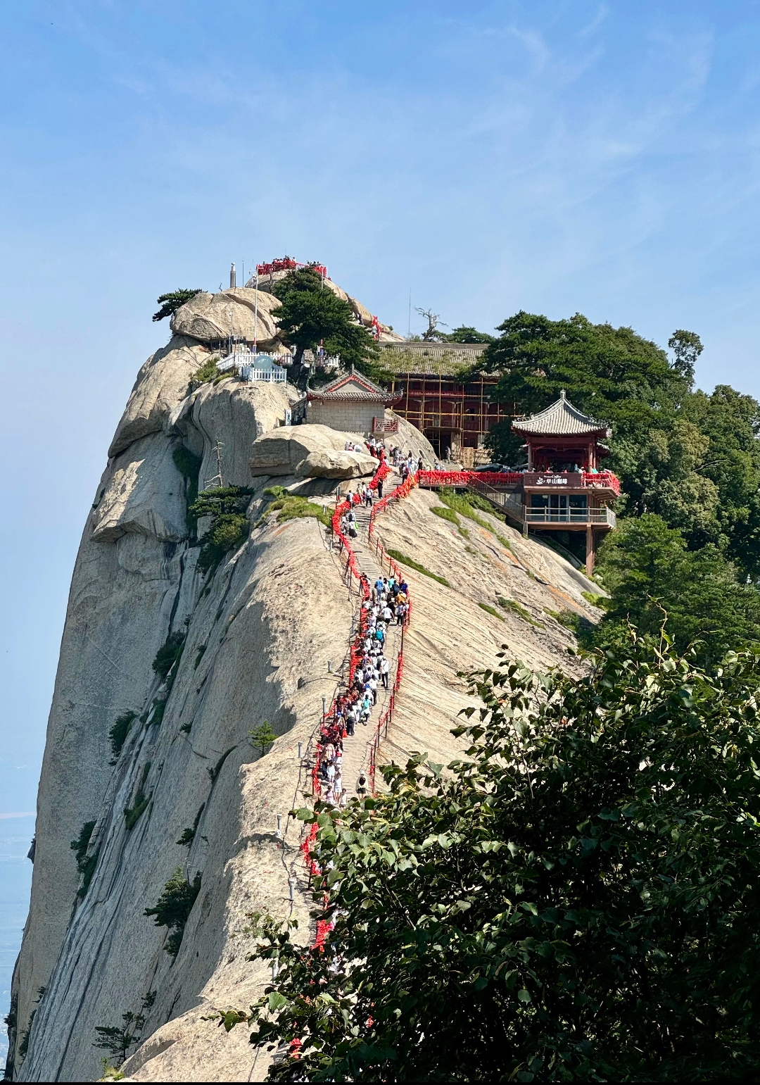 华山